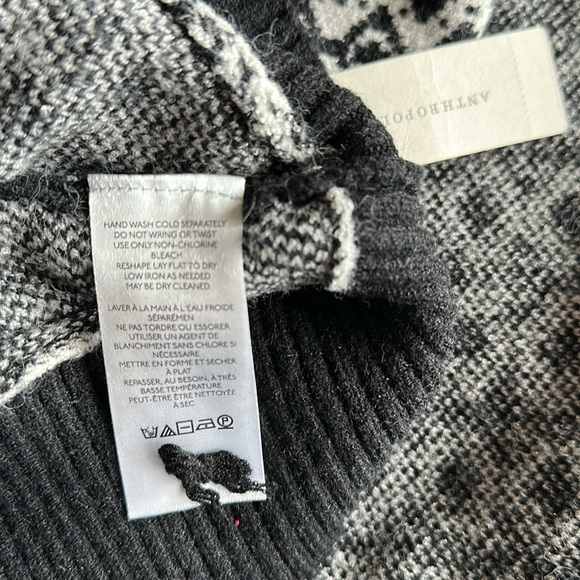 Maeve by Anthropologie Monochrome Patterned Pullover Tank and Shrug Sweater Set - Picture 10 of 10